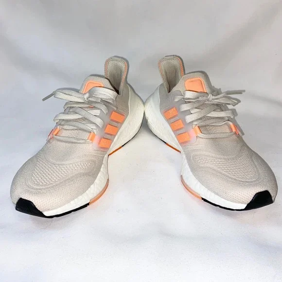 adidas Women's Athletic Shoes Beige with Peach Accents - Picture 11 of 16